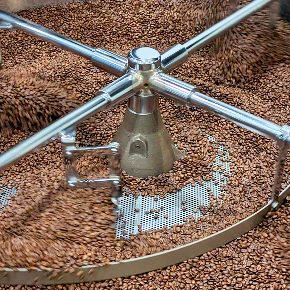 焙煎時には香ばしい香りが>空間いっぱいに広がります